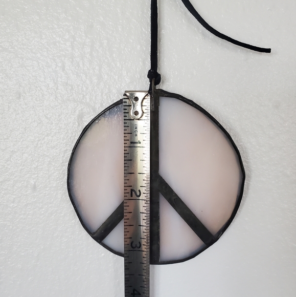 handmade pink peace sign wall hanging boho hippie 60s  ornament art sun catcher - Picture 3 of 6